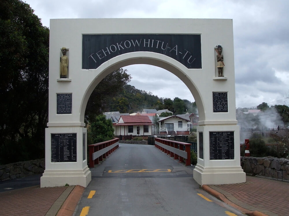 Whakarewarewa thermal village entrance