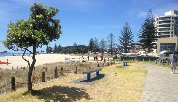 Mount Maunganui boardwalk on Marine Parade. Mount Maunganui boardwalk on Marine Parade.