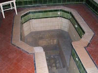 Rotorua Museum Honeymoon Pool, Rotorua, NZ