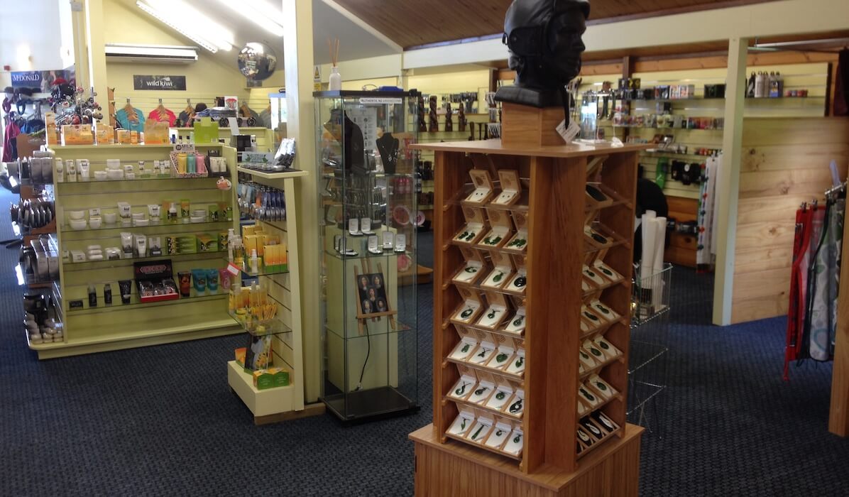 Discover the best Rotorua Souvenir shops to buy kiwiana, jade (we call it pounamu or greenstone), and authentic Māori carvings.