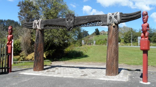 Te Ara Ahi cycle trail entrance into Whakarewarewa Valley
