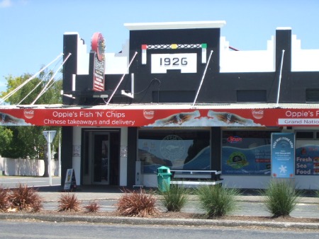 Oppie's Fish & Chip shop, Rotorua, NZ