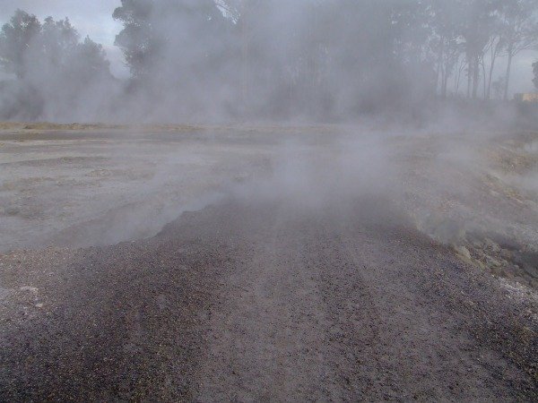 Te Ara Ahi cycle trail through the sulphur flats